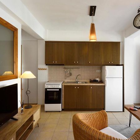 4Elies Apartments ブアブロウ エクステリア 写真