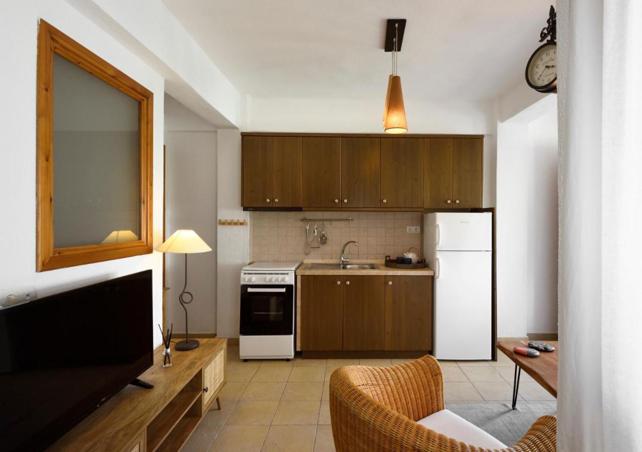 4Elies Apartments ブアブロウ エクステリア 写真