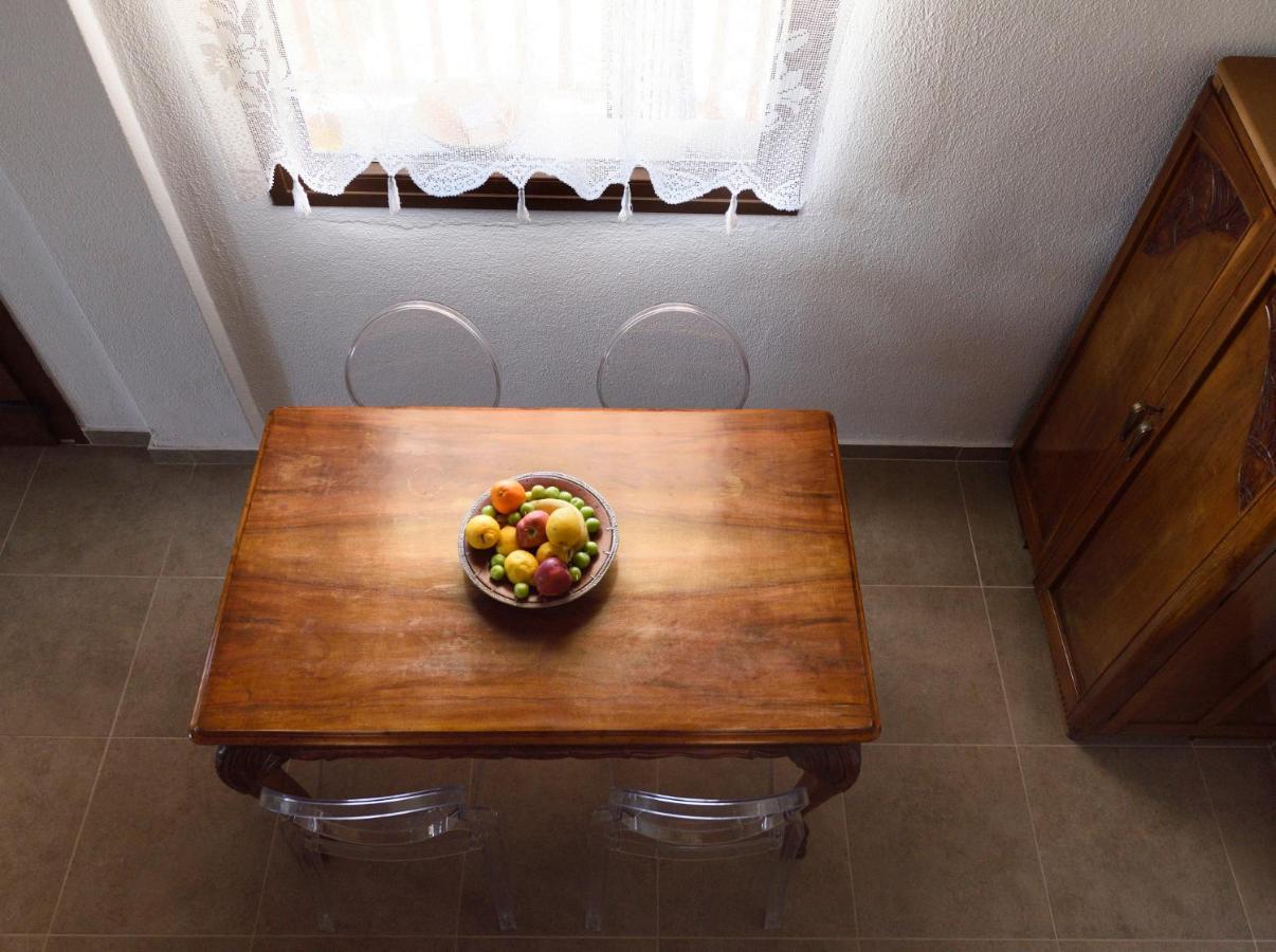 4Elies Apartments ブアブロウ エクステリア 写真