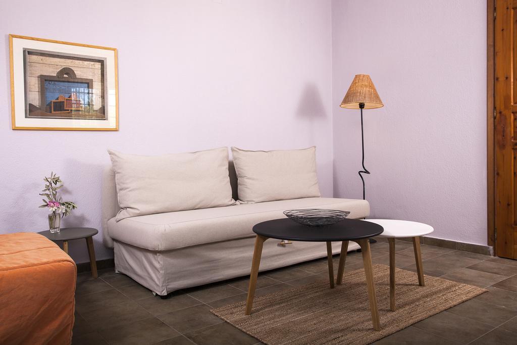 4Elies Apartments ブアブロウ エクステリア 写真